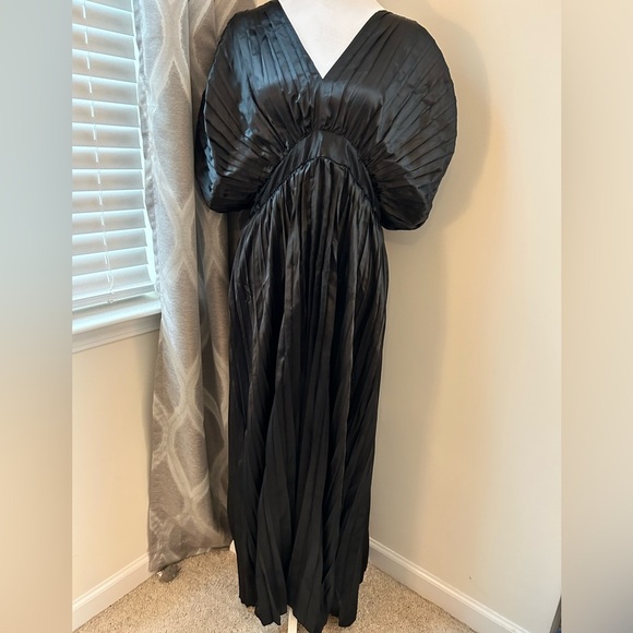 Toperth Deep V-Neck Back Tie Maxi Dress – Black (Size XL) - Picture 6 of 8